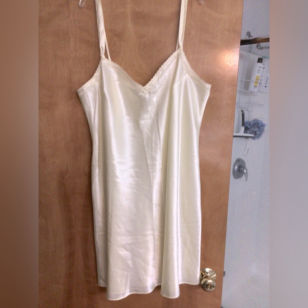Morgan Taylor Pale Yellow Satin Chemise